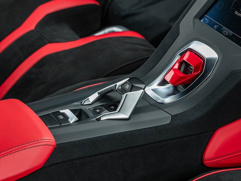 Lamborghini Huracan STO - Large 28