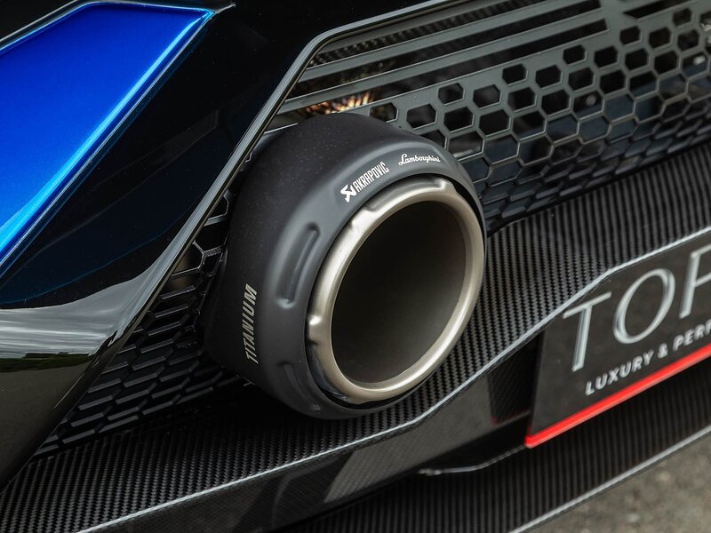 Lamborghini Huracan STO - Large 41