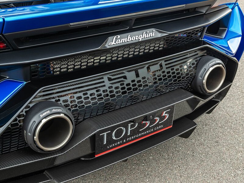 Lamborghini Huracan STO - Large 42