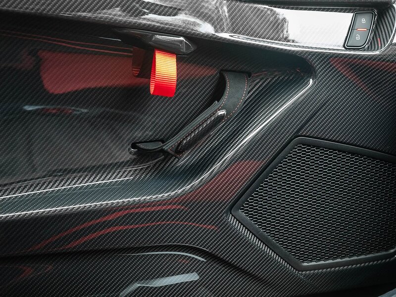 Lamborghini Huracan STO - Large 53