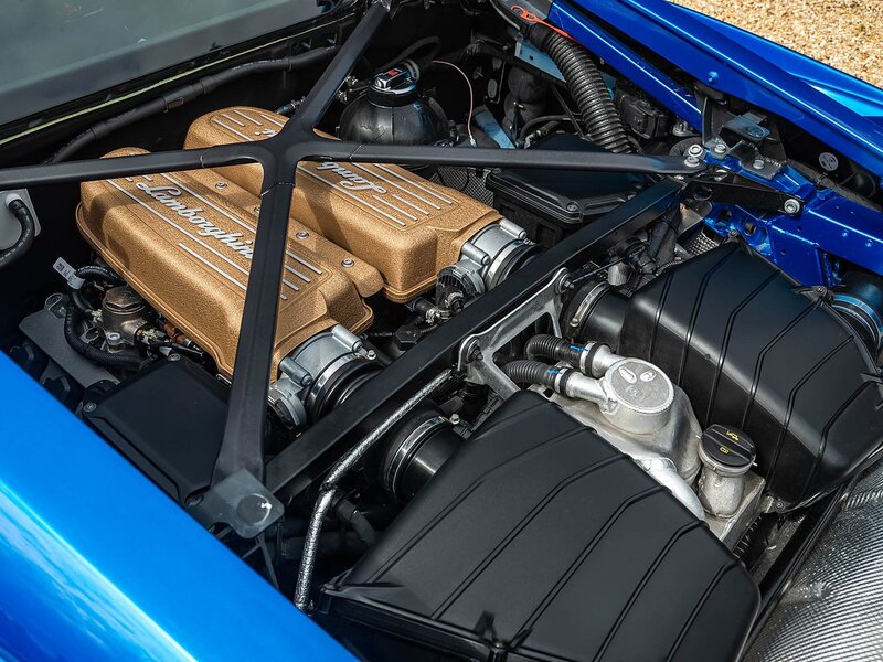 Lamborghini Huracan STO - Large 63