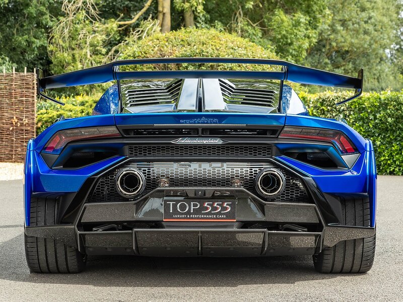 Lamborghini Huracan STO - Large 67
