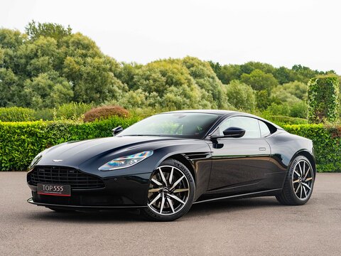 Aston Martin DB11 V8 Coupe