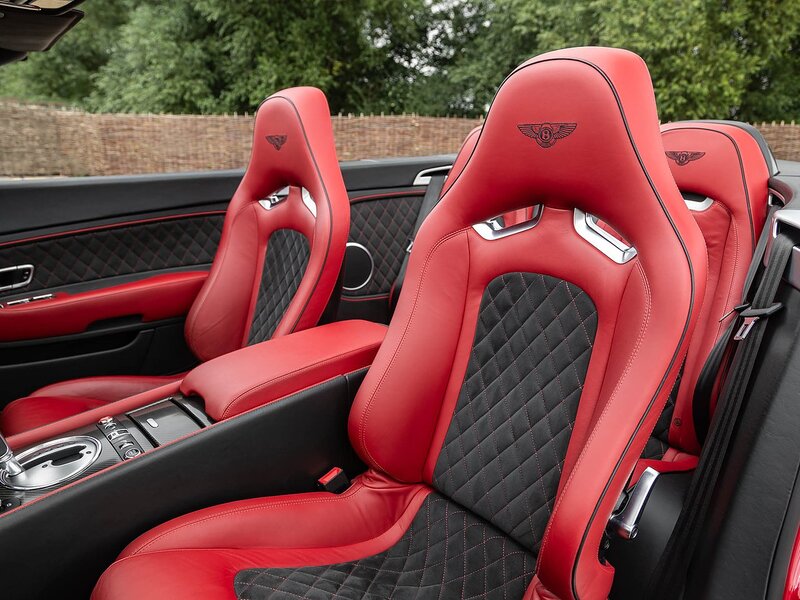 Bentley Continental GTC Supersports - Large 37