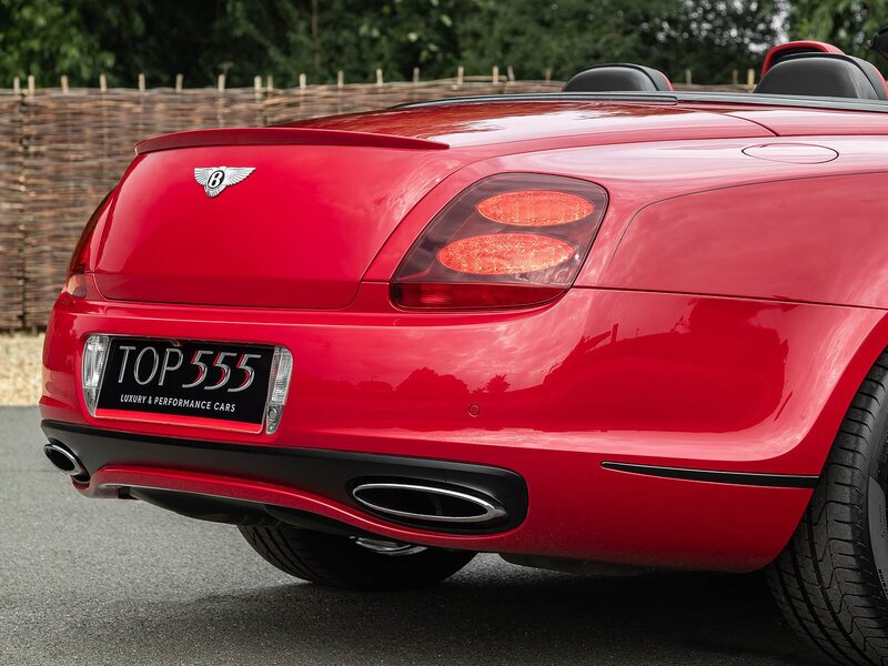 Bentley Continental GTC Supersports - Large 23