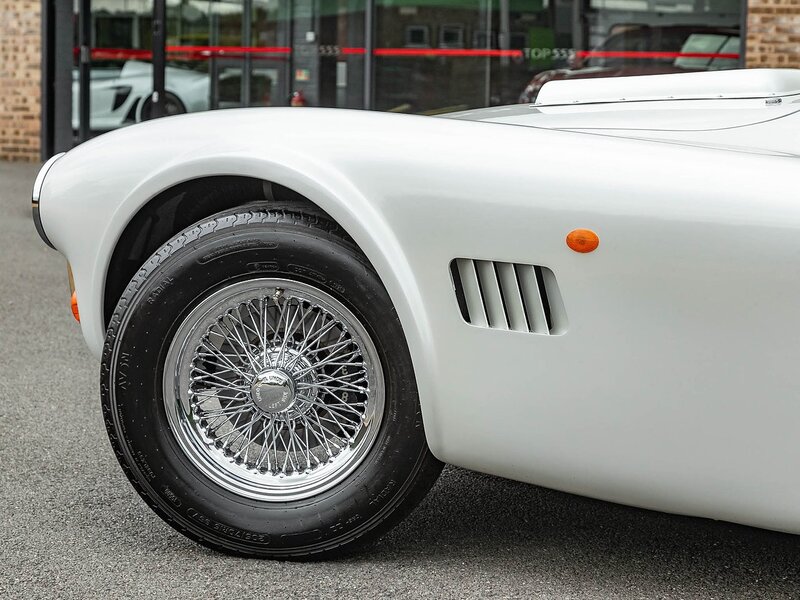 AC Cobra MK II 347 V8 (1 of just 4 examples built by AC Cars) - Large 9