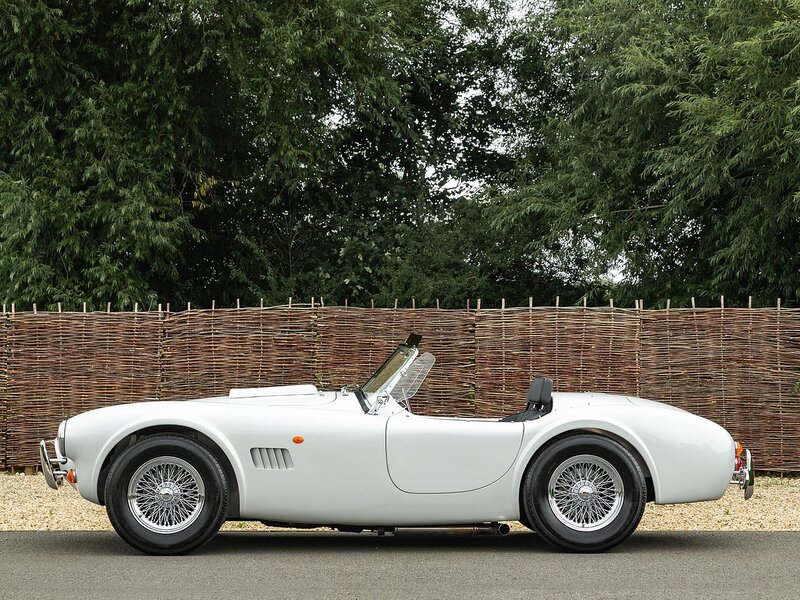 AC Cobra MK II 347 V8 (1 of just 4 examples built by AC Cars) - Large 2