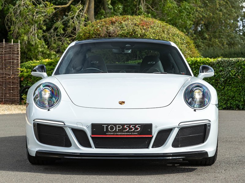 Porsche 911 Carrera GTS 3.0 PDK (991.2) - Large 2