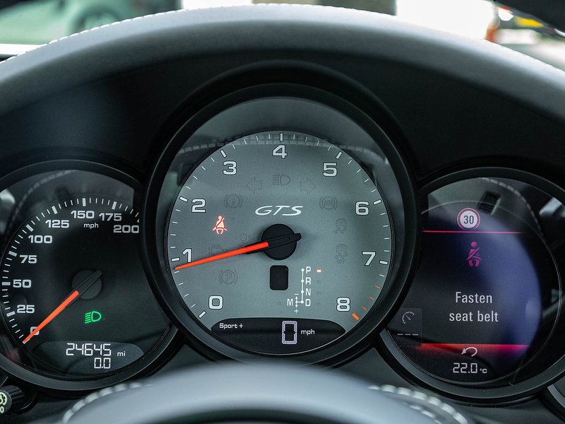 Porsche 911 Carrera GTS 3.0 PDK (991.2) - Large 45