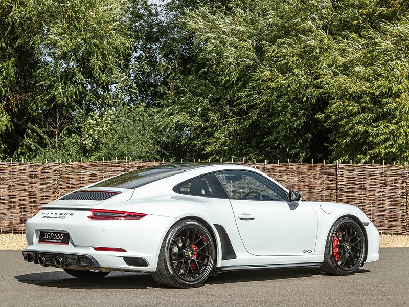 Porsche 911 Carrera GTS 3.0 PDK (991.2) - Large 12