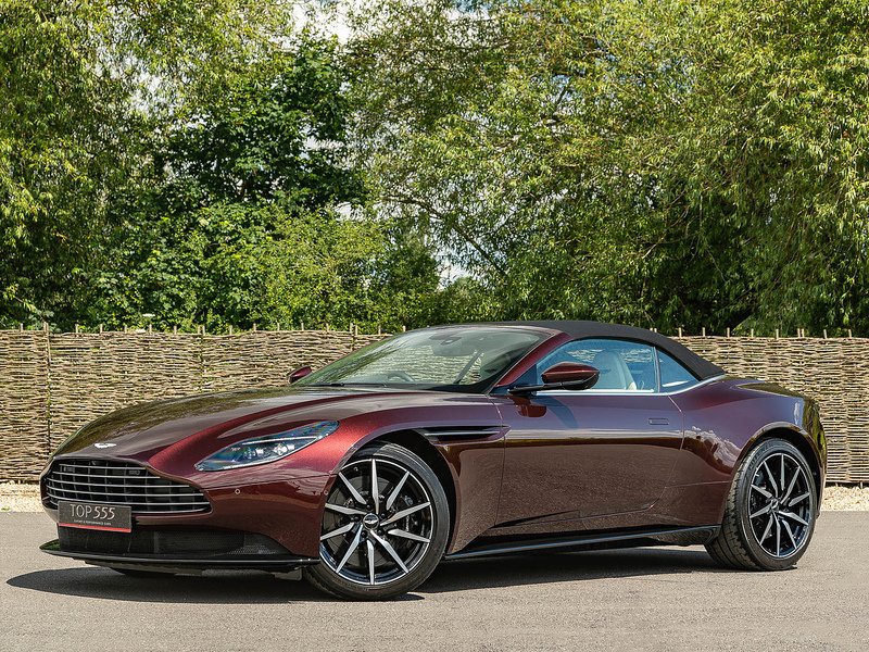 Aston Martin DB11 V8 Volante 4.0 - 2022 Model (528 BHP) - Large 13