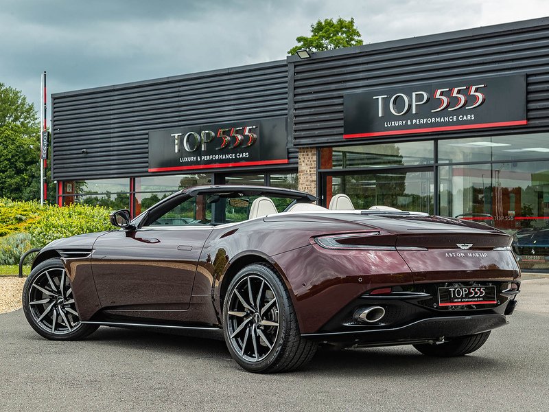 Aston Martin DB11 V8 Volante 4.0 - 2022 Model (528 BHP) - Large 29