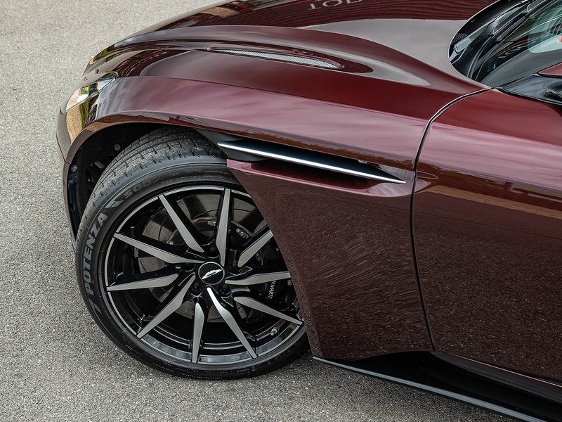 Aston Martin DB11 V8 Volante 4.0 - 2022 Model (528 BHP) - Large 30