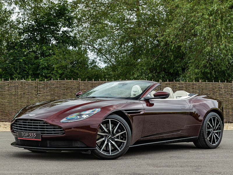 Aston Martin DB11 V8 Volante 4.0 - 2022 Model (528 BHP) - Large 31