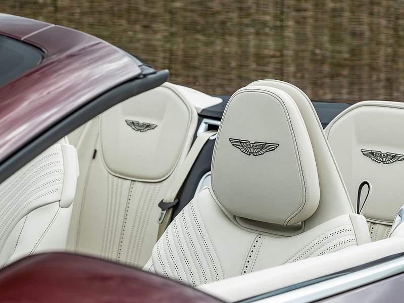 Aston Martin DB11 V8 Volante 4.0 - 2022 Model (528 BHP) - Large 38
