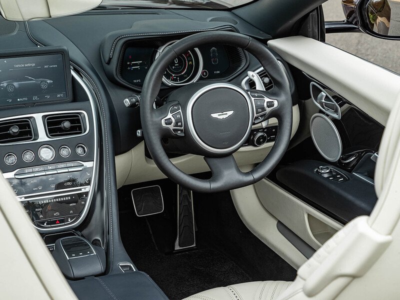 Aston Martin DB11 V8 Volante 4.0 - 2022 Model (528 BHP) - Large 48