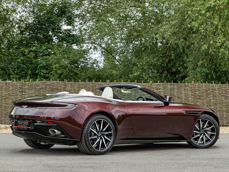 Aston Martin DB11 V8 Volante 4.0 - 2022 Model (528 BHP) - Large 66