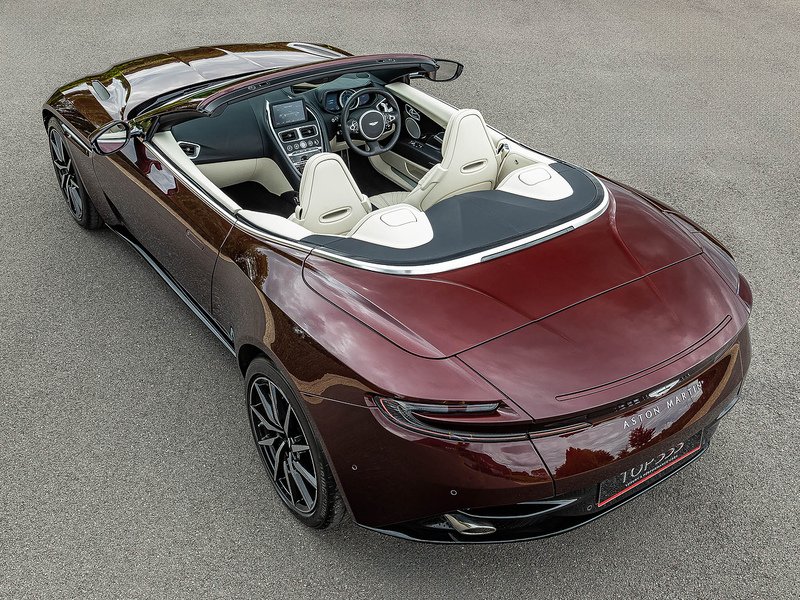 Aston Martin DB11 V8 Volante 4.0 - 2022 Model (528 BHP) - Large 69