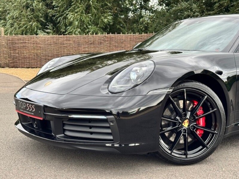 Porsche 911 (992) Carrera S Coupe 3.0 - Large 12