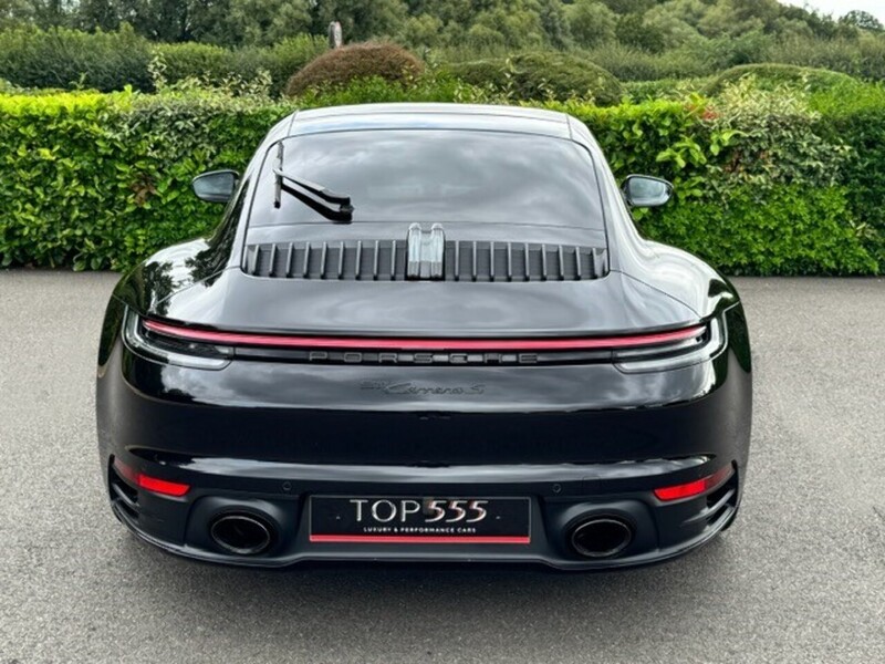 Porsche 911 (992) Carrera S Coupe 3.0 - Large 4