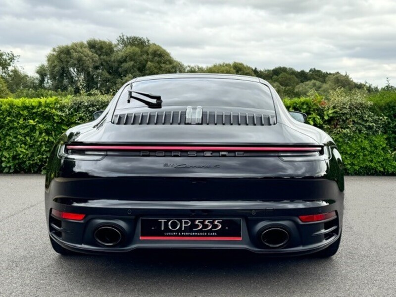 Porsche 911 (992) Carrera S Coupe 3.0 - Large 16