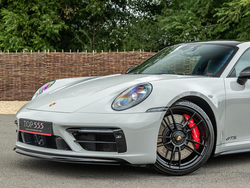 Porsche 911 (992.1) Carrera GTS Coupe - Large 10