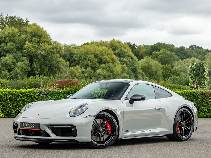 Porsche 911 (992.1) Carrera GTS Coupe - Large 0