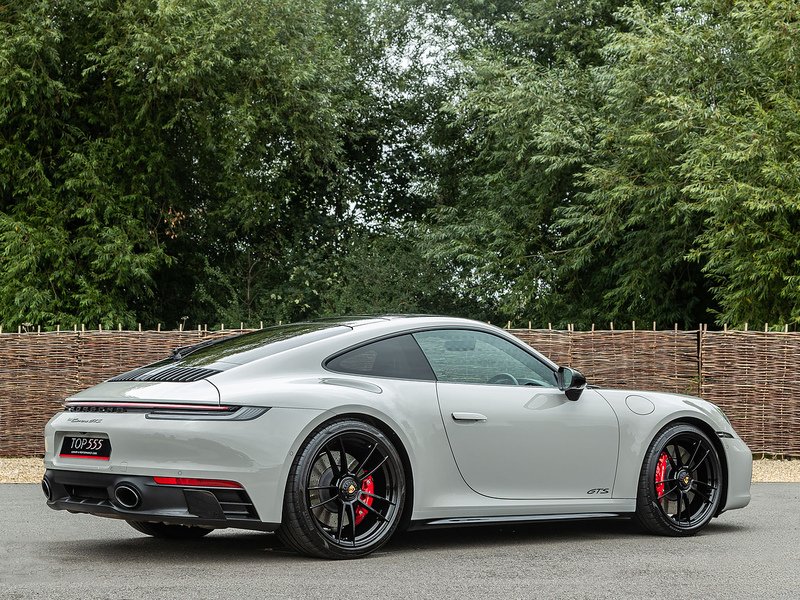 Porsche 911 (992.1) Carrera GTS Coupe - Large 40