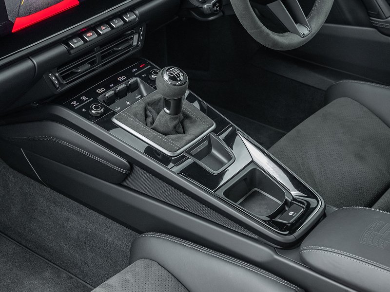 Porsche 911 Carrera T Coupe 3.0 Manual (992.1) - Large 17