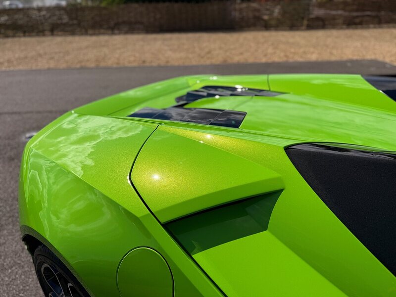 Lamborghini Huracan LP 610-4 Spyder - Large 27
