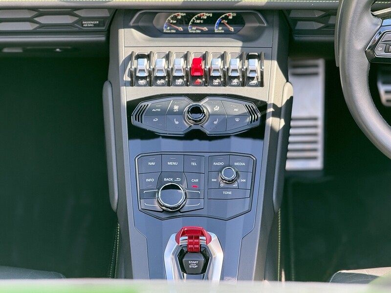 Lamborghini Huracan LP 610-4 Spyder - Large 32
