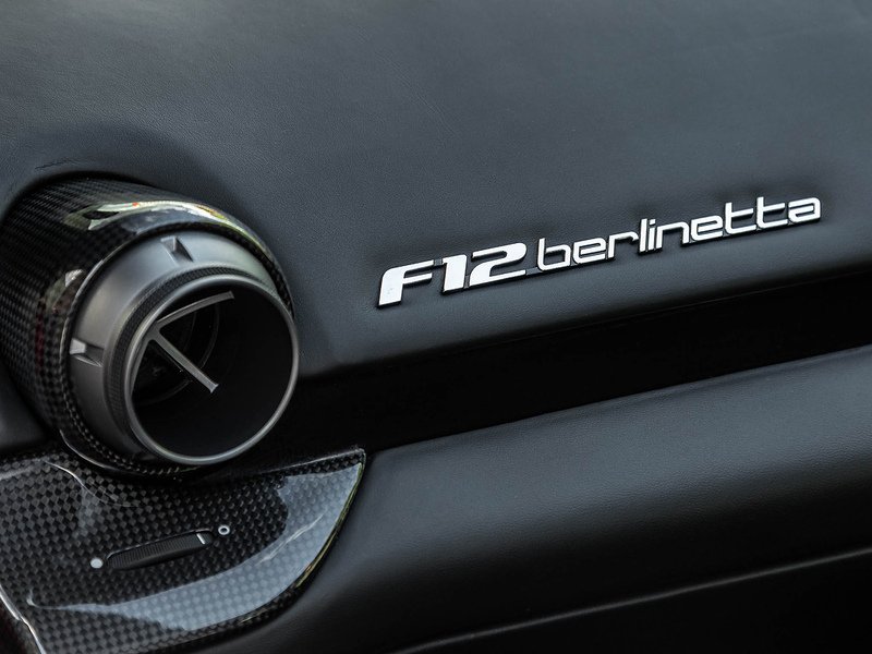 Ferrari F12 Berlinetta - Large 39