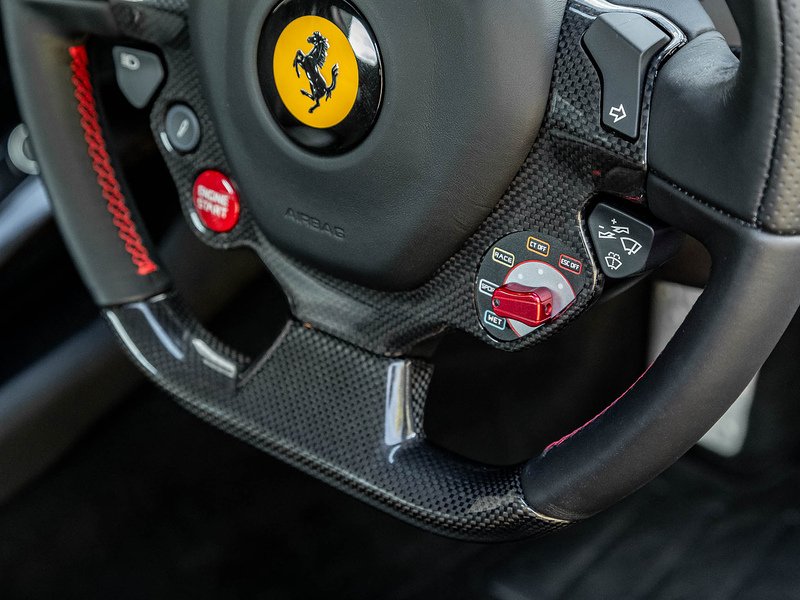 Ferrari F12 Berlinetta - Large 49