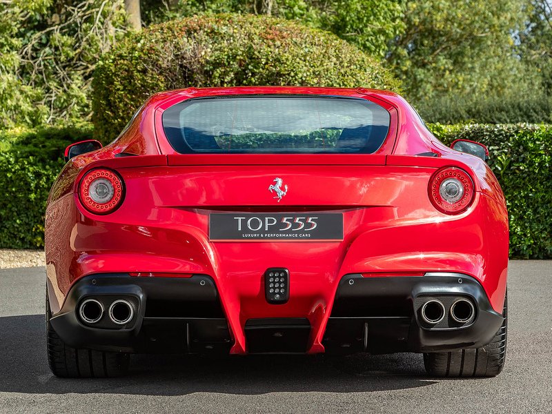 Ferrari F12 Berlinetta - Large 4