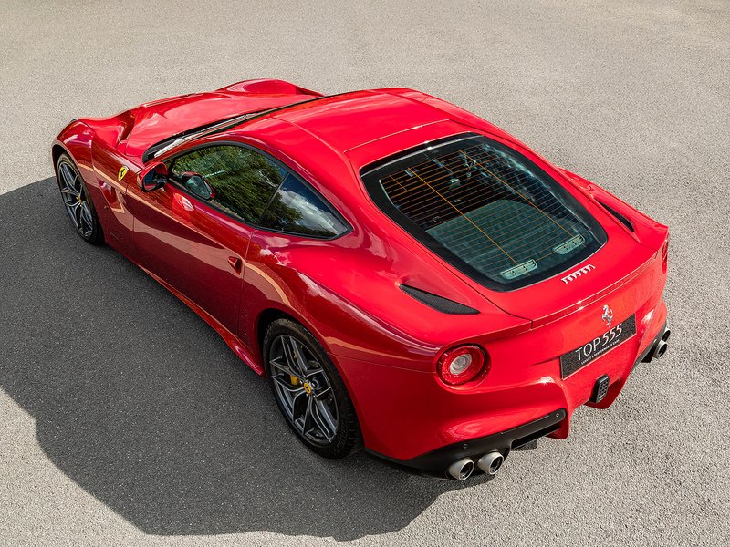 Ferrari F12 Berlinetta - Large 28