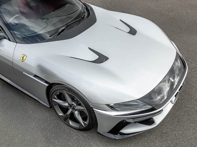 Ferrari 12Cilindri  - U5707