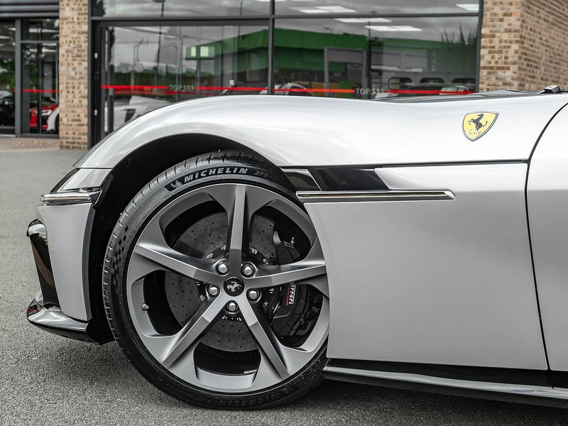 Ferrari 12Cilindri  - U5707