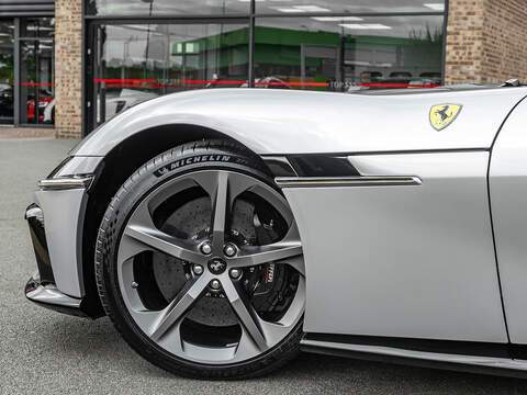 Ferrari 12Cilindri  - U5707