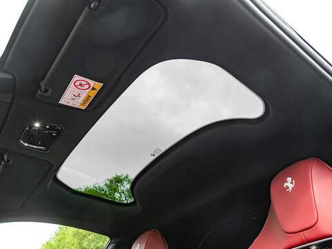 Ferrari 12Cilindri  - U5707