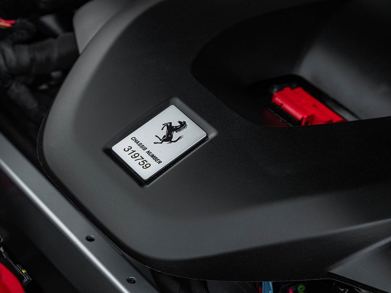 Ferrari 12Cilindri  - U5707