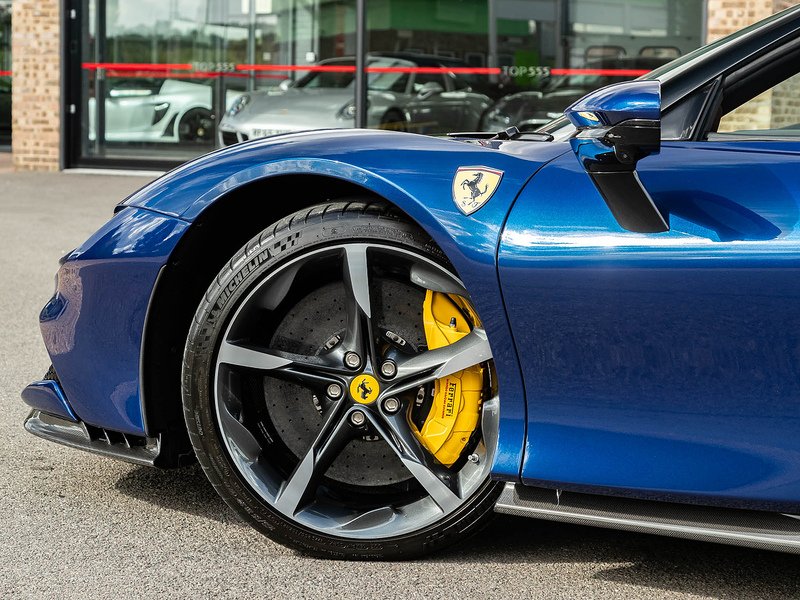 Ferrari SF90 Spider - Large 17
