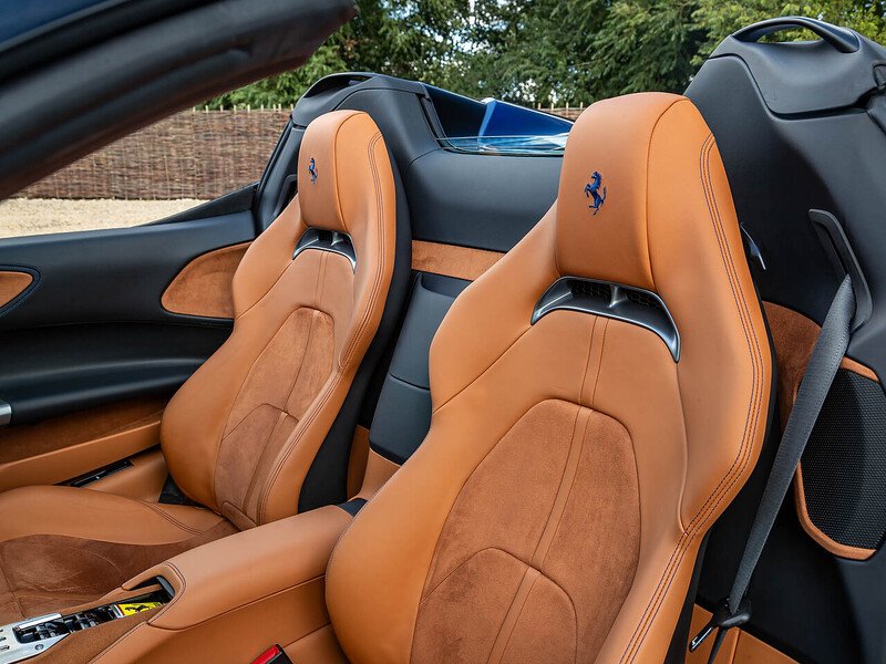 Ferrari SF90 Spider - Large 47