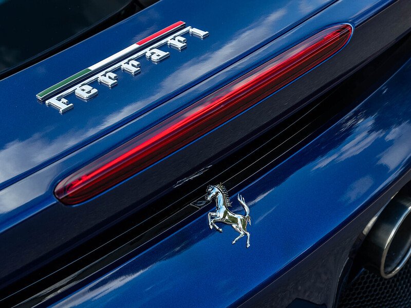 Ferrari SF90 Spider - Large 53