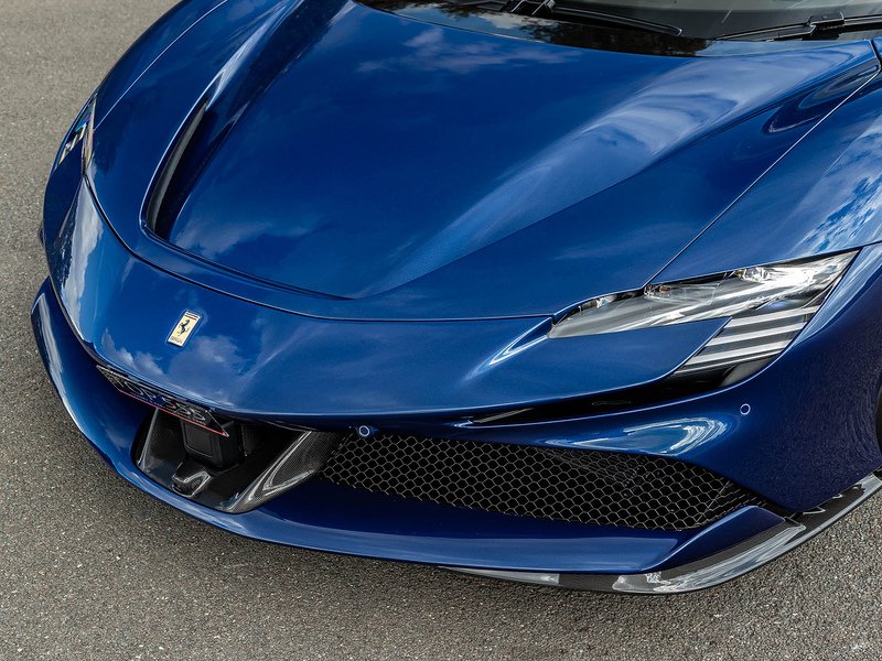 Ferrari SF90 Spider - Large 26