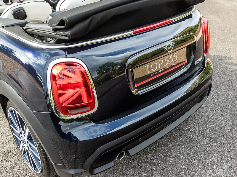 Mini Cooper 1.5 Exclusive Convertible Auto - Large 34