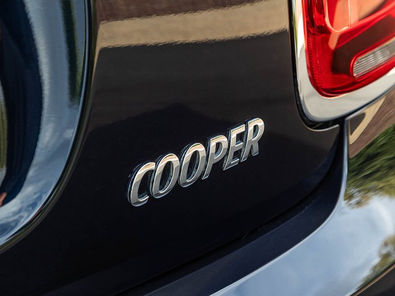 Mini Cooper 1.5 Exclusive Convertible Auto - Large 35