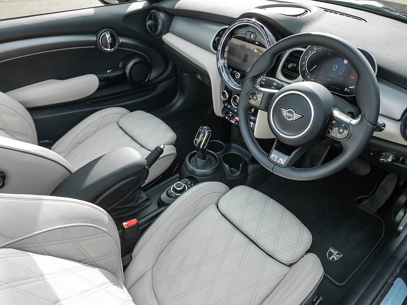 Mini Cooper 1.5 Exclusive Convertible Auto - Large 2