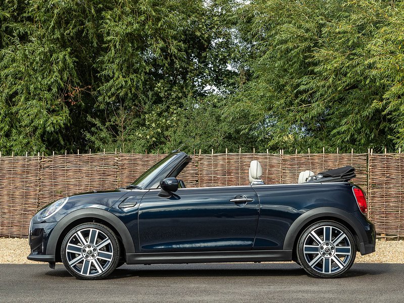 Mini Cooper 1.5 Exclusive Convertible Auto - Large 3