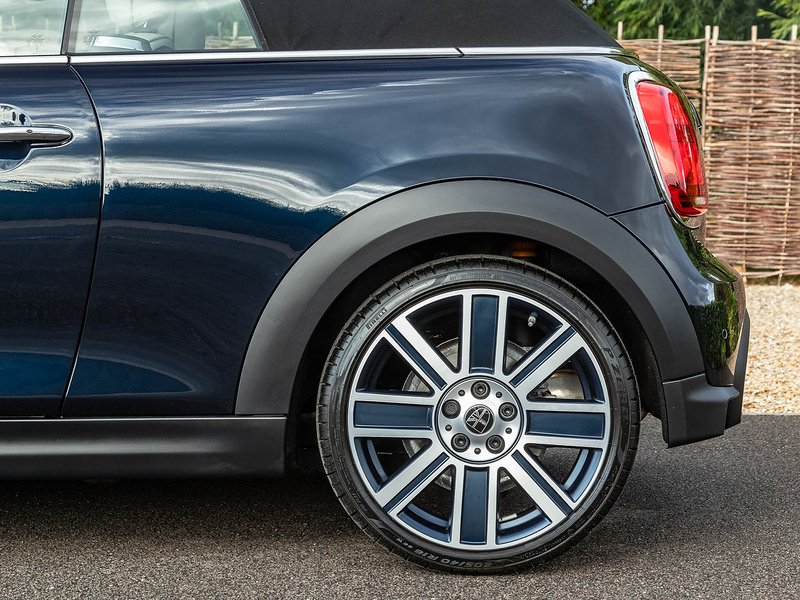 Mini Cooper 1.5 Exclusive Convertible Auto - Large 8