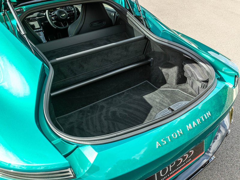 Aston Martin Vantage V8 - Large 23